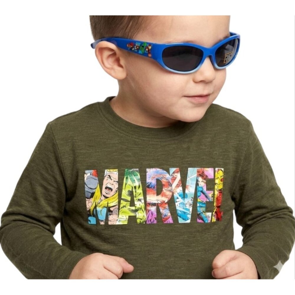 Marvel Comics Boys Long Sleeve Shirt 104 3-4Y & Super Hero Adventures Sunglasses